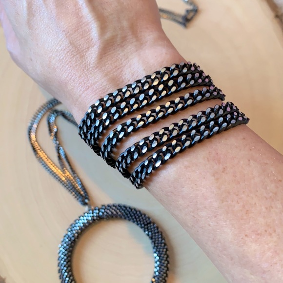 VINTAGE Black & Silver Soft Chain Set. - Picture 3 of 6